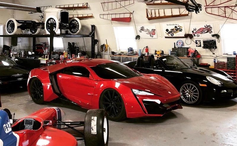 W Motors is assisting Genius Garage with the conversion of a Porsche Boxster Lycan Hypersport.