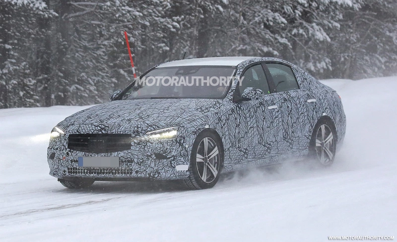 Spy shots of the 2022 Mercedes-Benz C-Class: with the looks and technology of the S-Class