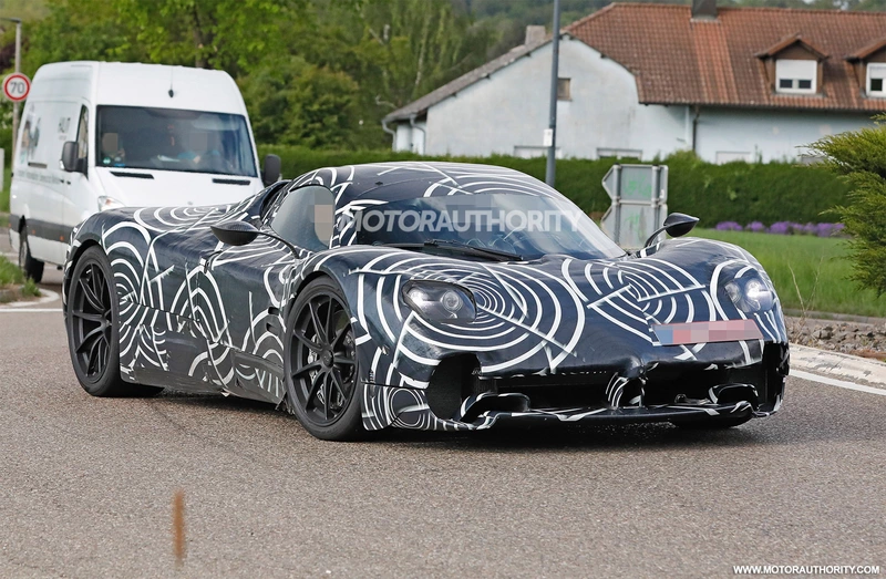 Pagani C10 spy shots: Huayra successor finally spotted