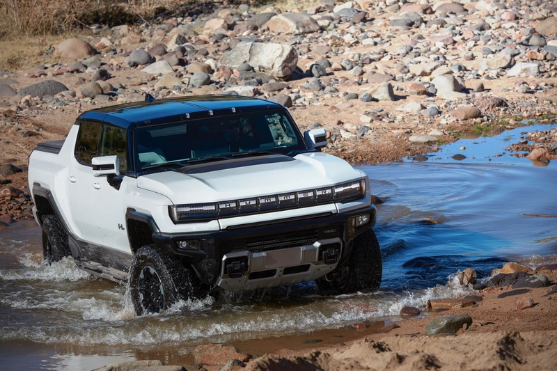 2023 Range of GMC Hummer EV Pickup Increased to 355 Miles