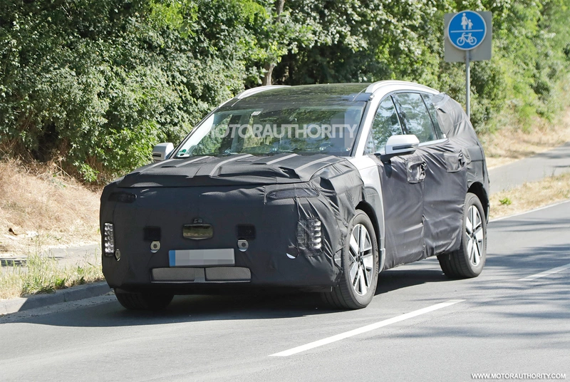 2025 Hyundai Ioniq 7 Spy Shot