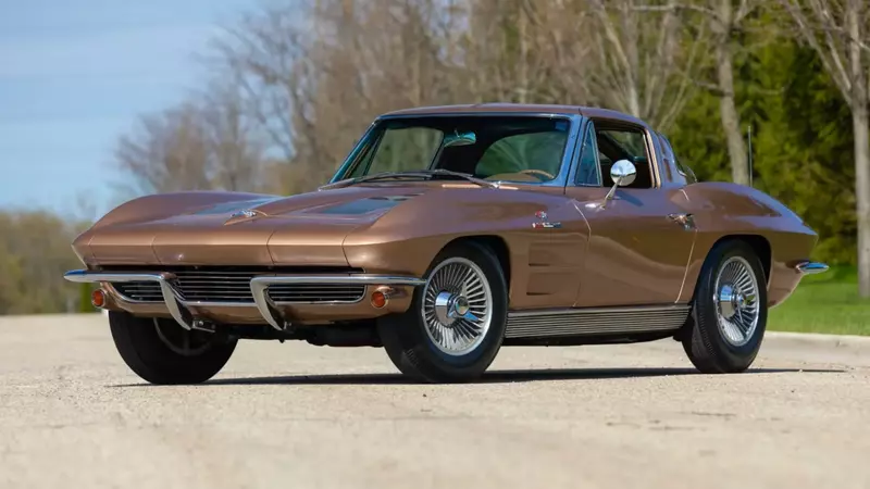 1963 Chevrolet Corvette Z06 split window heads to auction