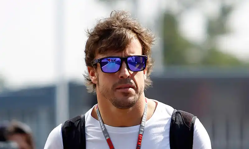 Alonso Signs Multi-Year Contract with Aston Martin, Denies Mercedes Move