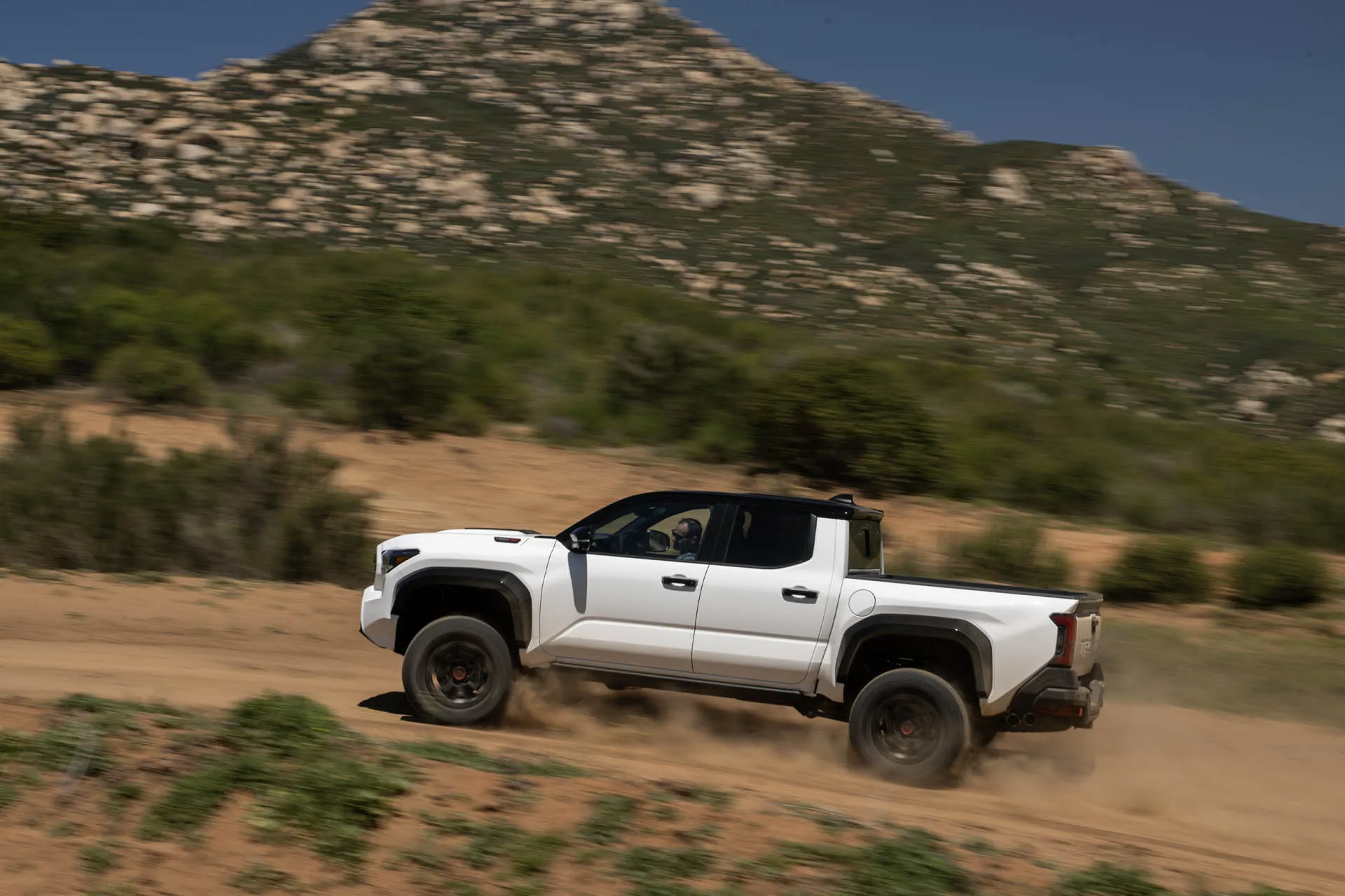 2024 Toyota Tacoma, 2025 Defender Octa: Automotive News Headlines